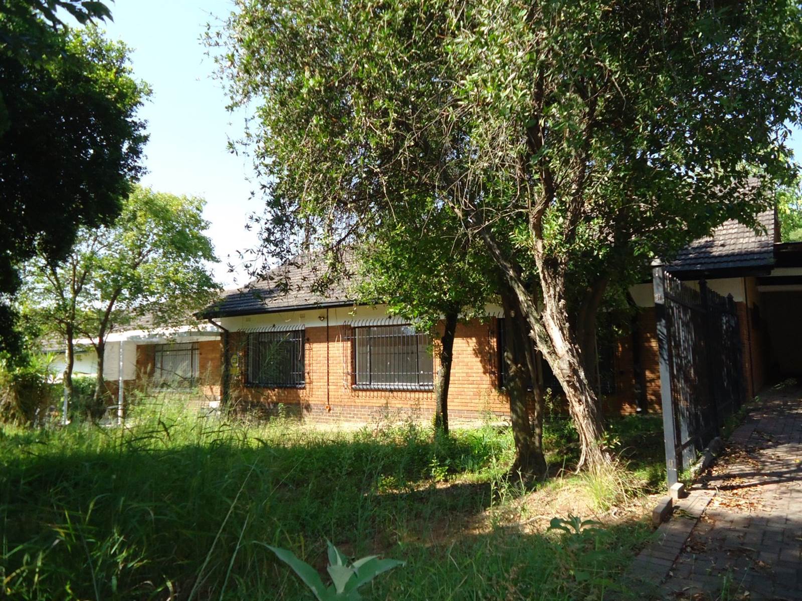 1873 m² Land available in Waterkloof Ridge photo number 4
