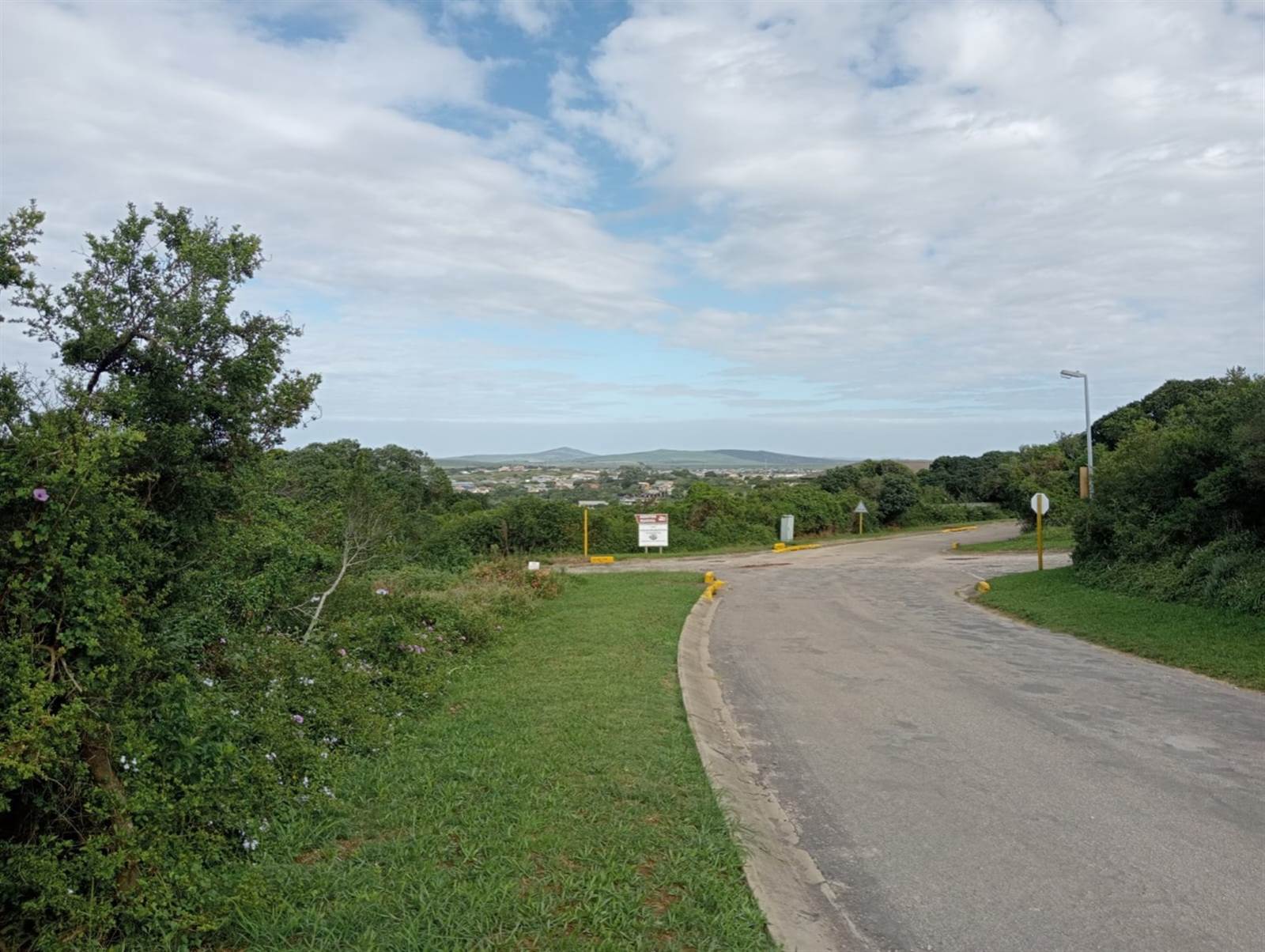 755 m² Land available in Kenton-on-Sea photo number 3