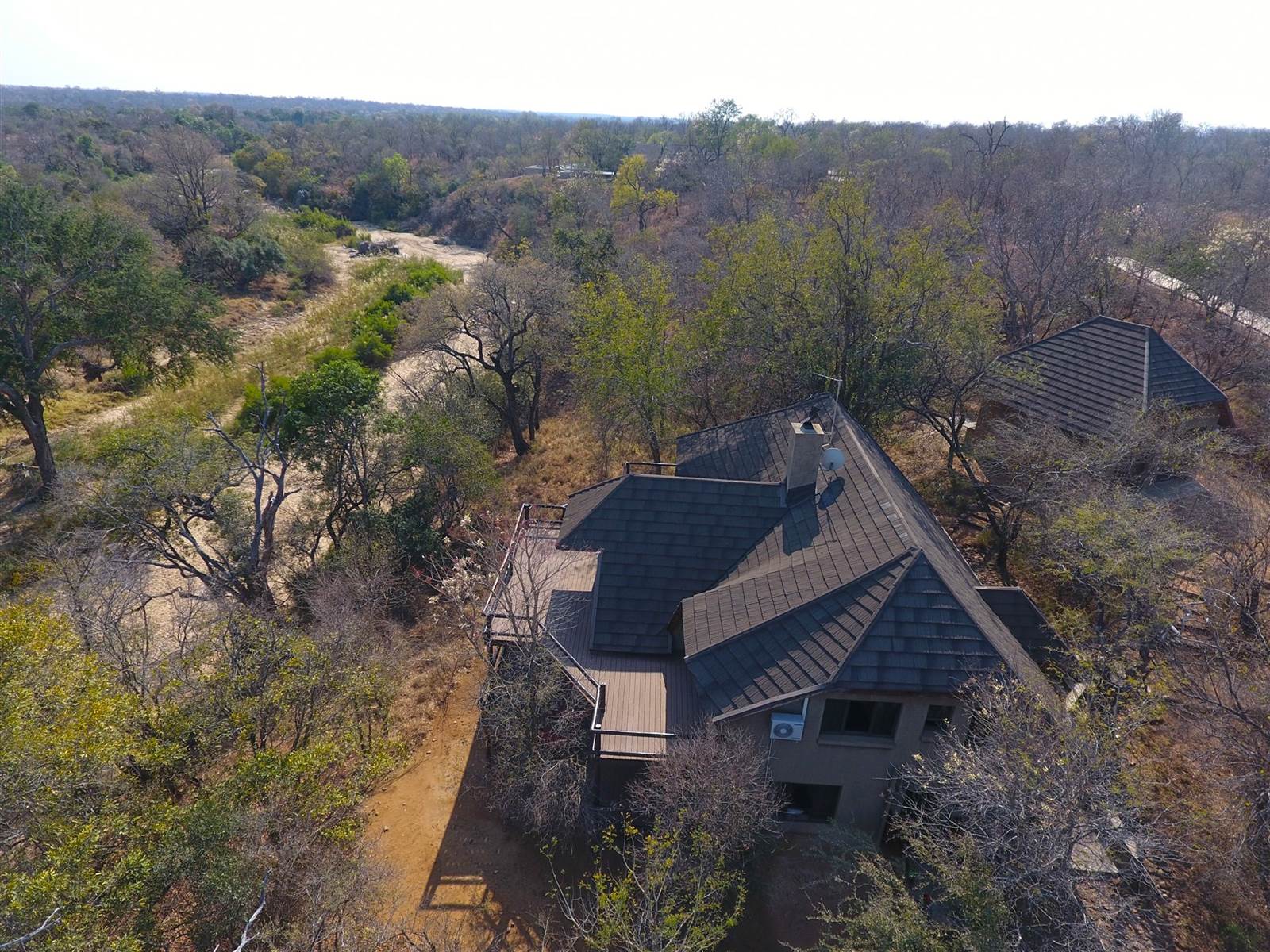 4 Bed House in Karongwe Private Game Reserve photo number 1
