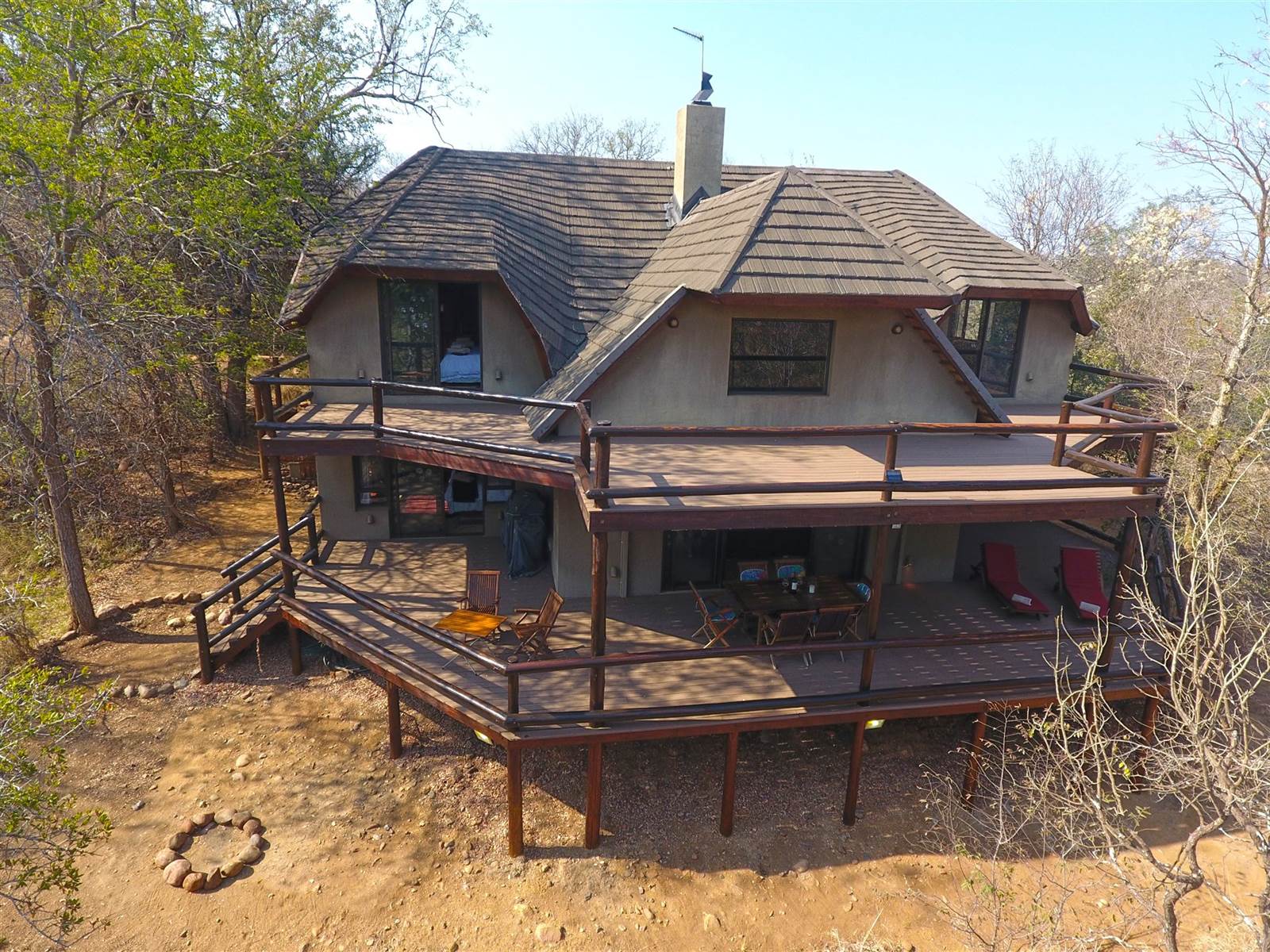 4 Bed House in Karongwe Private Game Reserve photo number 3