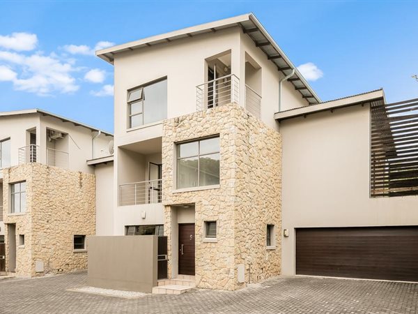 3 Bed Townhouse