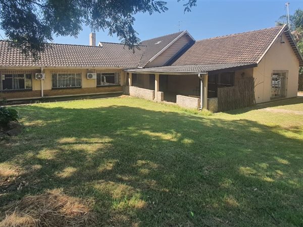 5 Bed House in Lambton