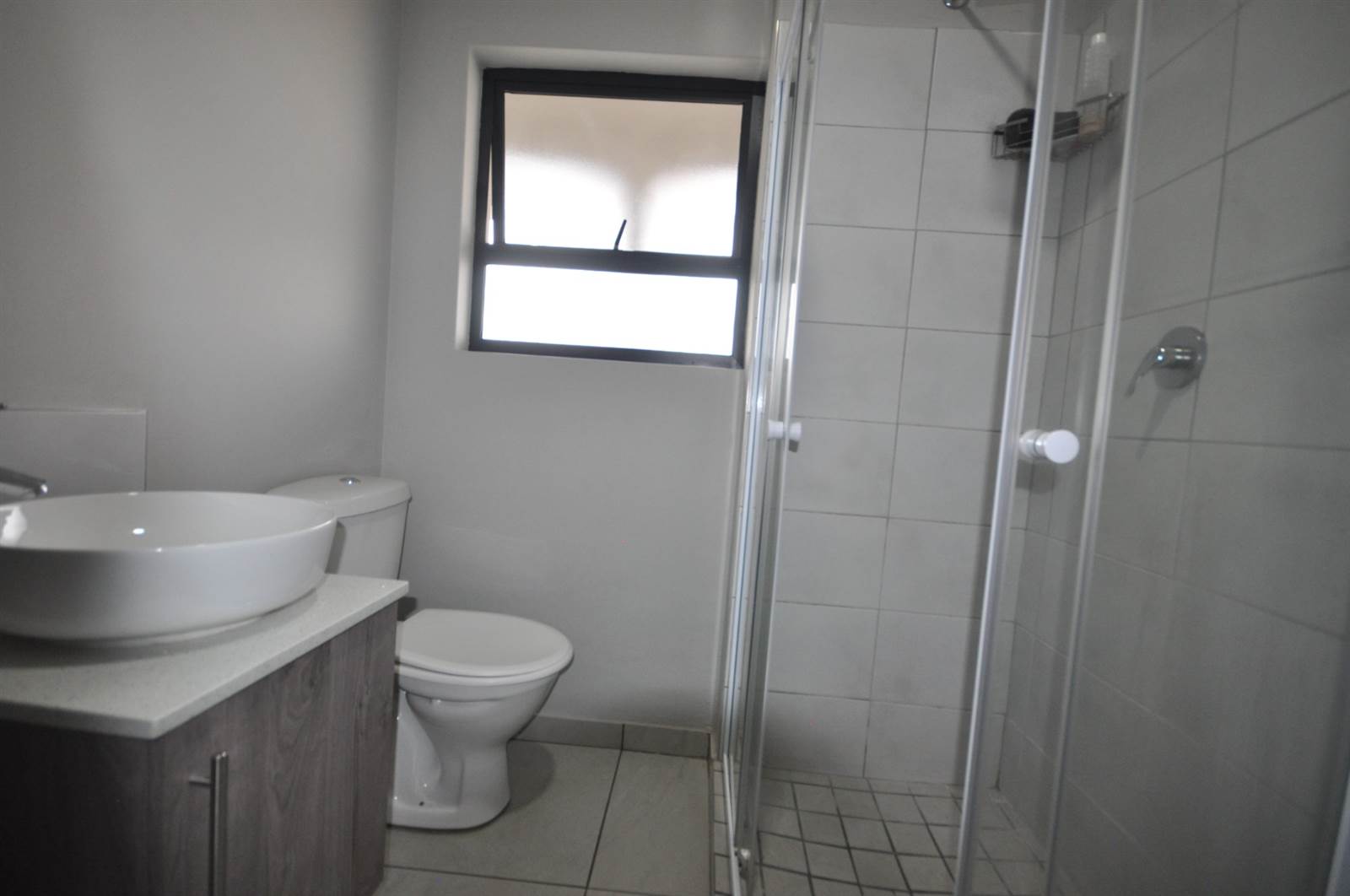 2 Bed Apartment in Homelake photo number 6