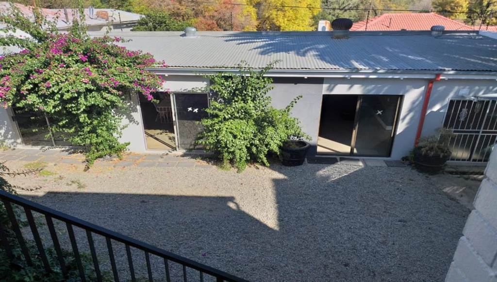 240  m² Office Space in Parkhurst photo number 17