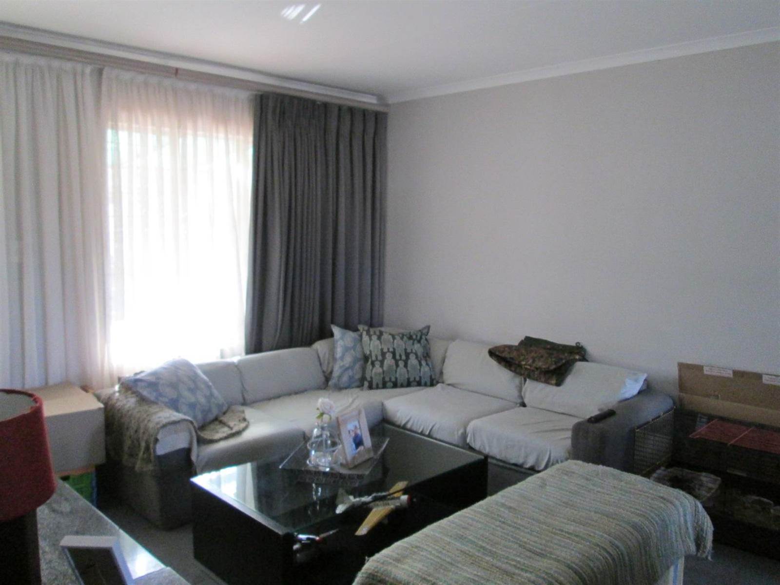 2 Bed Townhouse in Meyersdal photo number 8