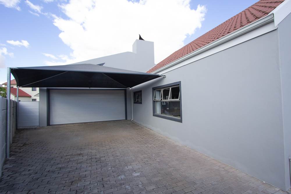 2 Bed House in Port Owen photo number 22