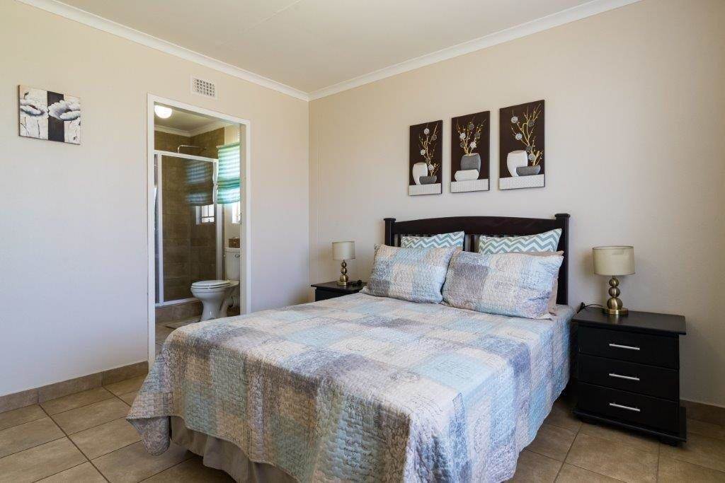 3 Bed House in Katlehong photo number 7