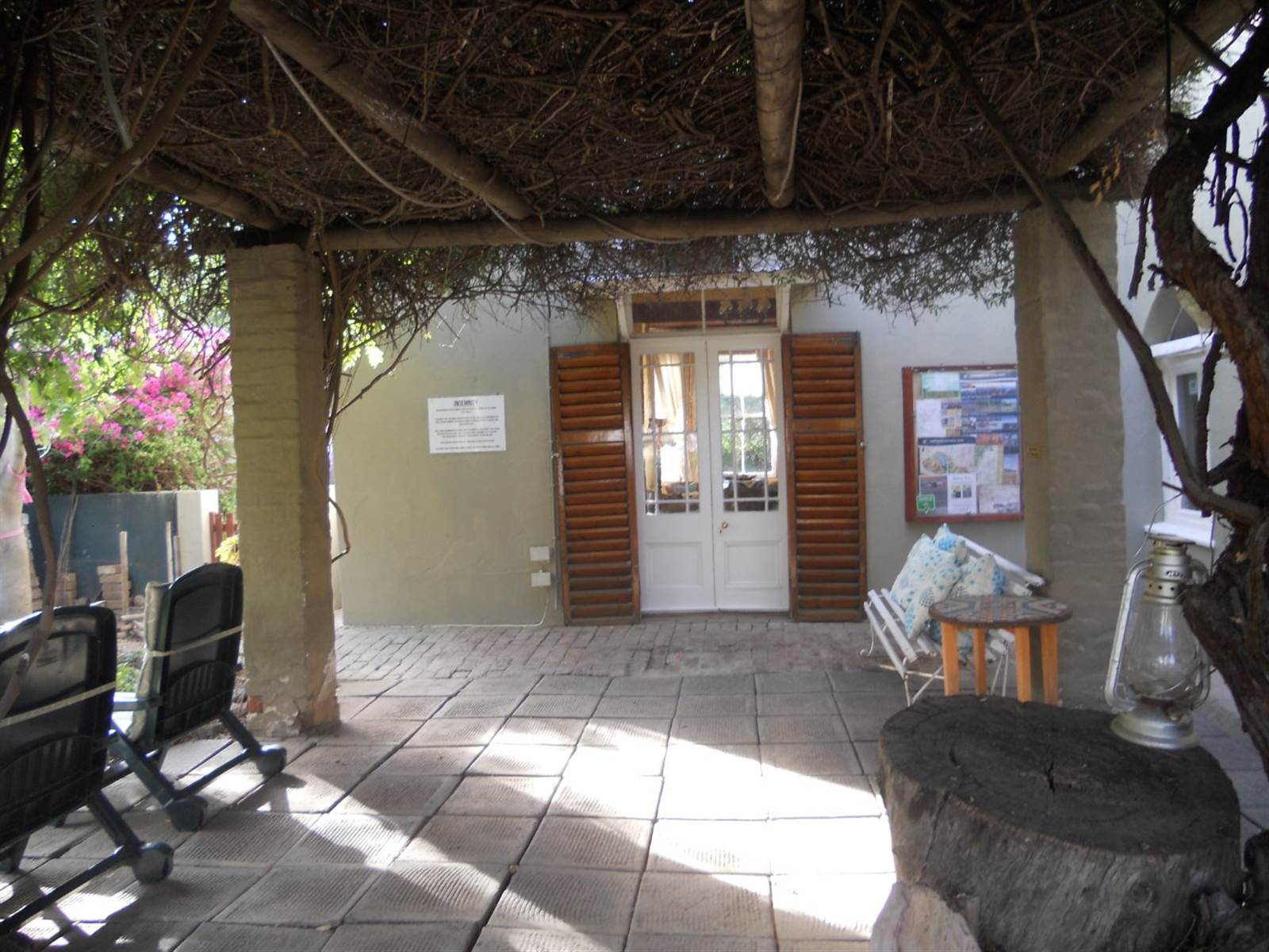 10 Bed House in Graaff Reinet photo number 18