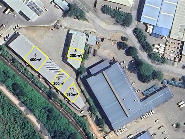 990  m² Industrial space