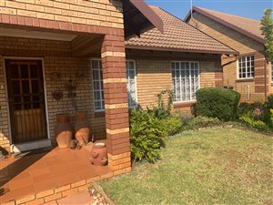 2 Bed Simplex in Clubview