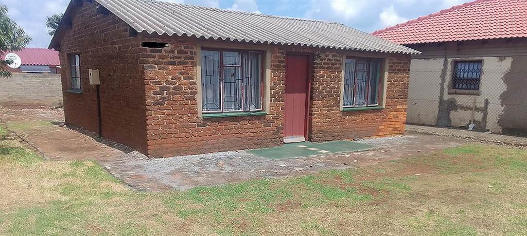 2 Bed House in Sebokeng Zone 11 photo number 6