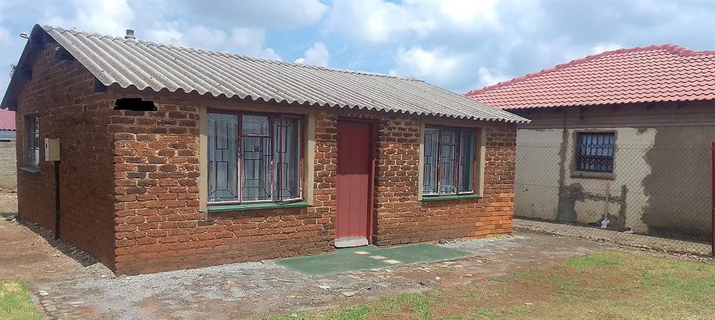 2 Bed House in Sebokeng Zone 11 photo number 1