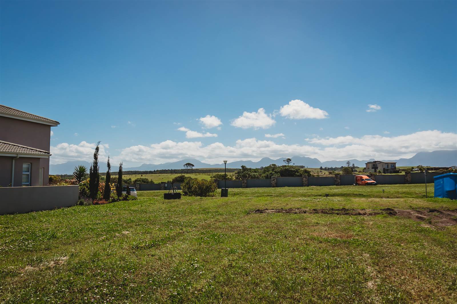 600 m² Land available in Le Grand Golf Estate photo number 6