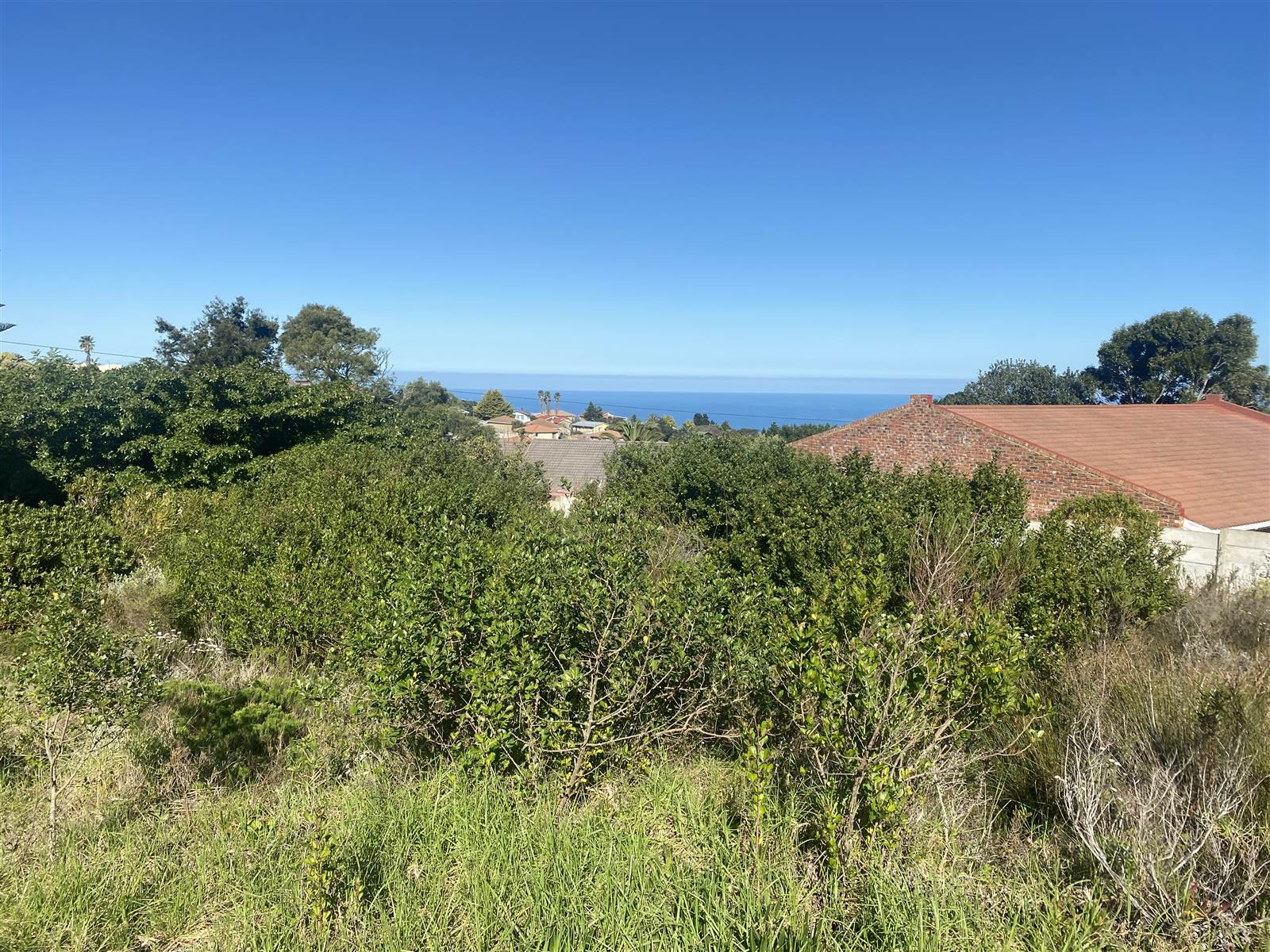 900 m² Land available in Dana Bay photo number 5