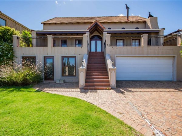 3 Bedroom House 3 Bedroom House