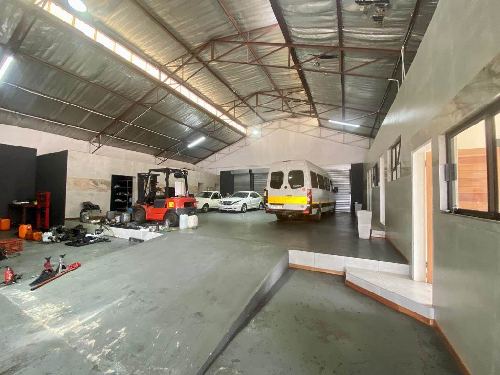 415  m² Industrial space in Klipfontein photo number 5