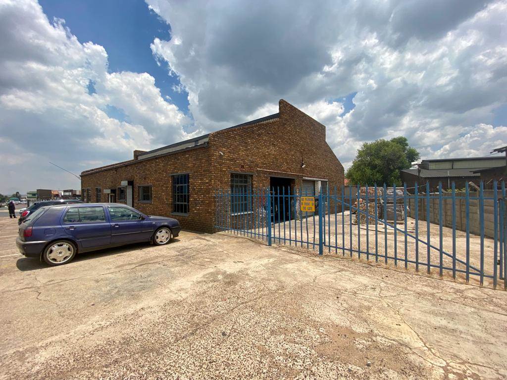 415  m² Industrial space in Klipfontein photo number 28