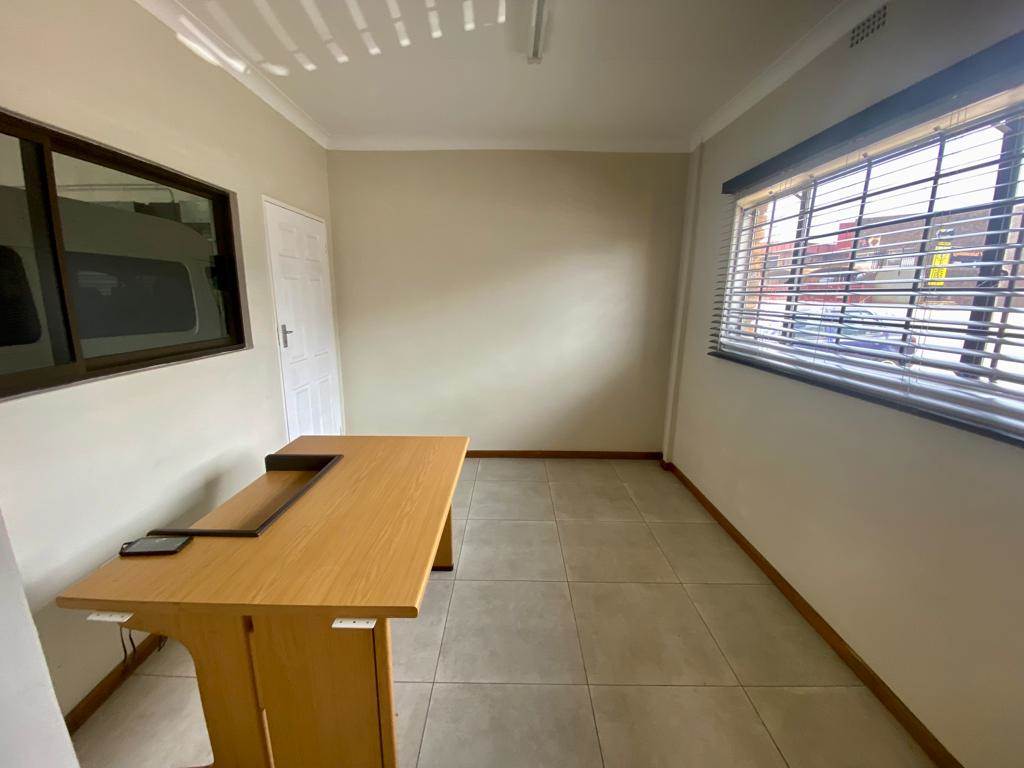415  m² Industrial space in Klipfontein photo number 20