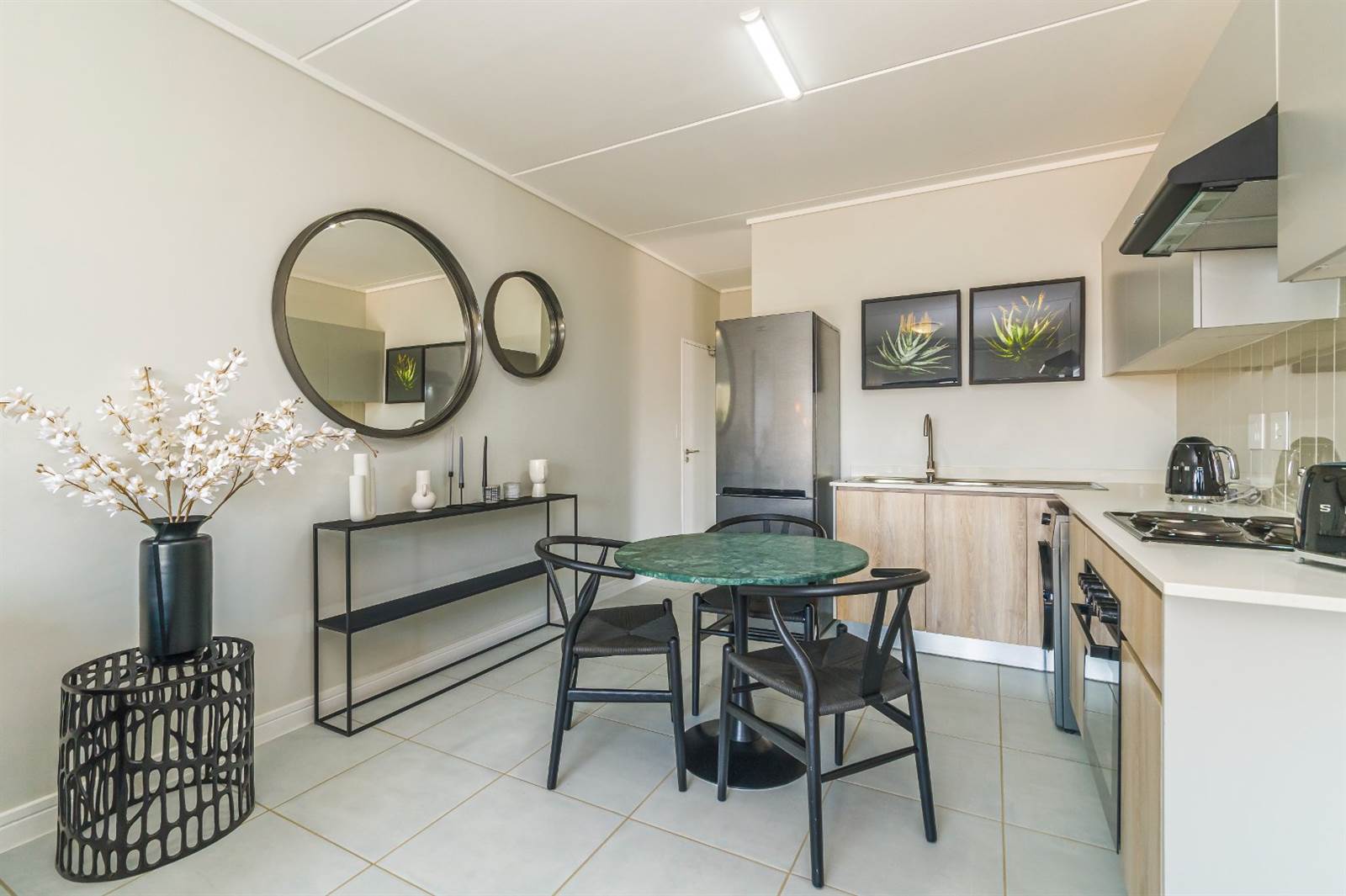 3 Bed Apartment in Mooikloof Equestrian Estate photo number 10