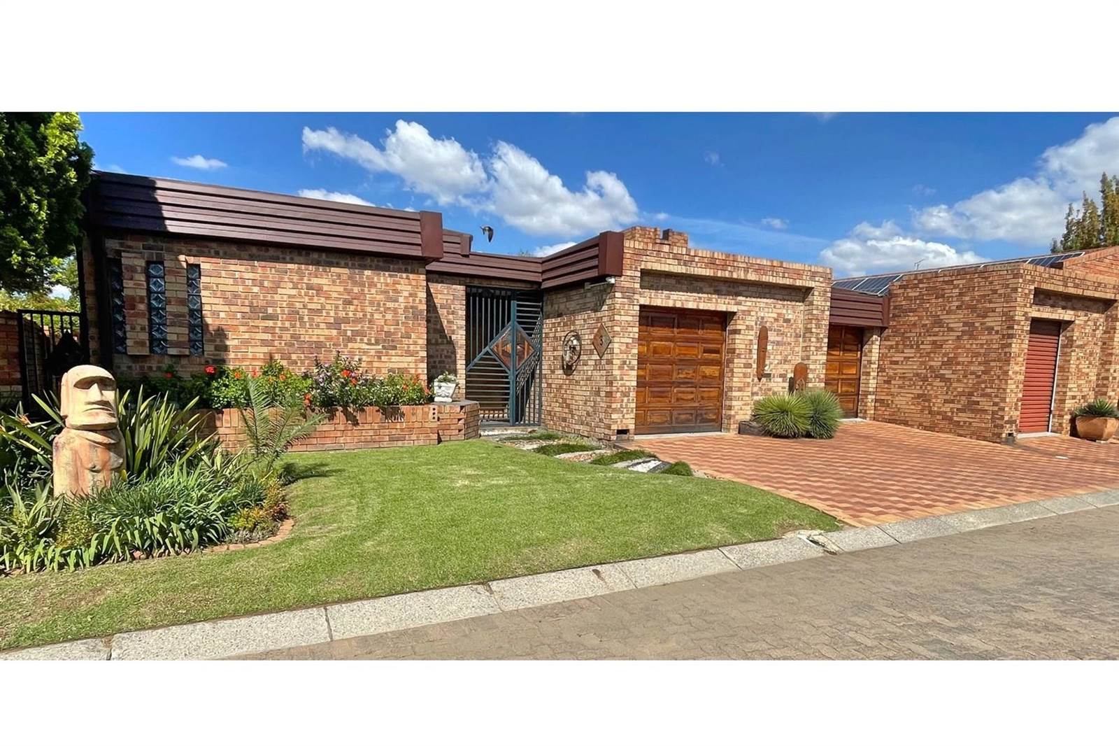 4 Bed House in Sasolburg photo number 12