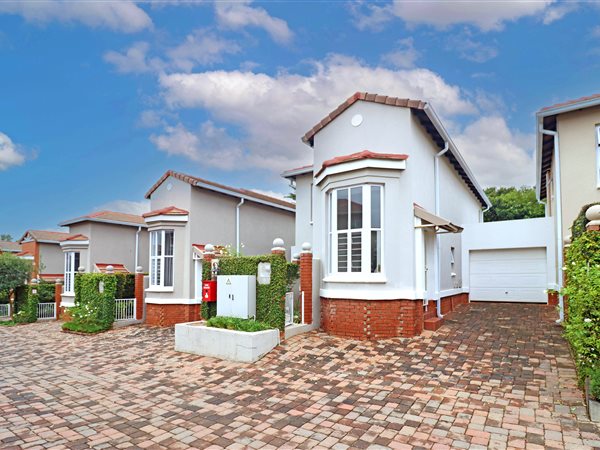 2 Bedroom Townhouse