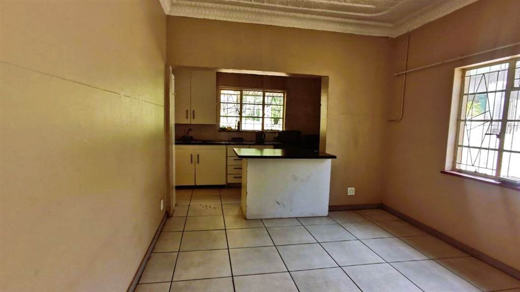 3 Bed House in Pretoria Gardens photo number 5