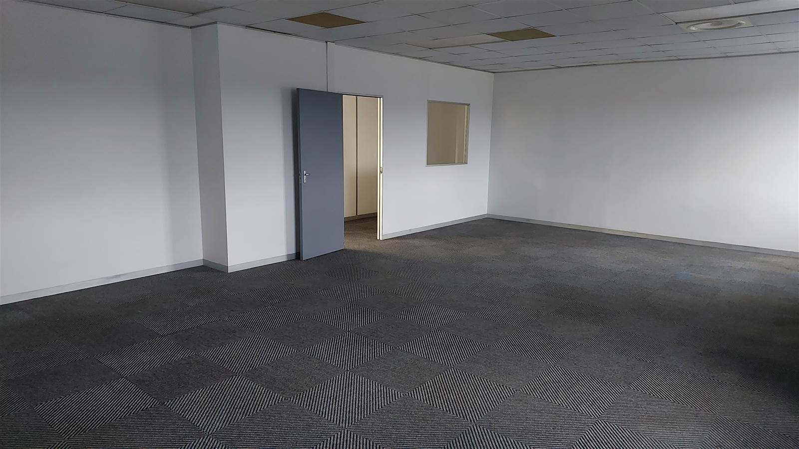 789  m² Commercial space in Asherville photo number 18