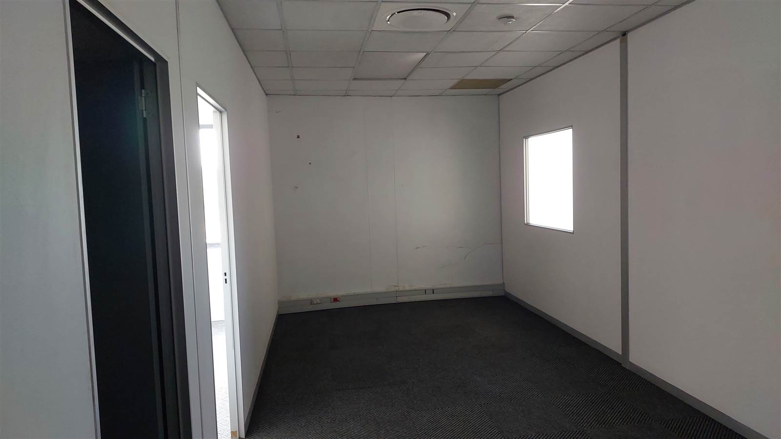 789  m² Commercial space in Asherville photo number 1
