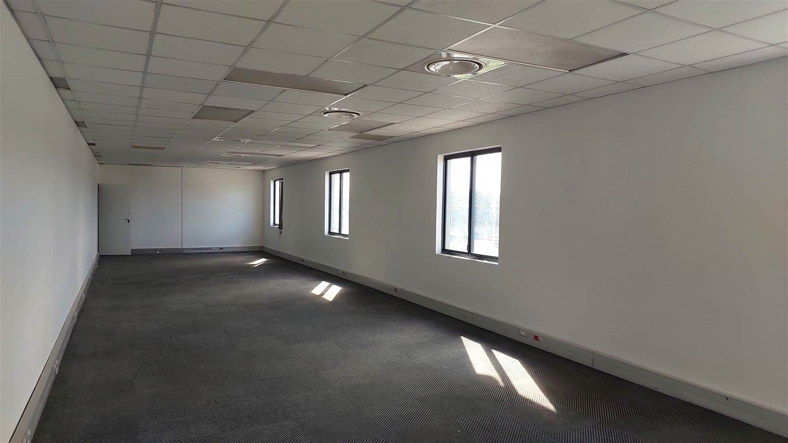 789  m² Commercial space in Asherville photo number 9