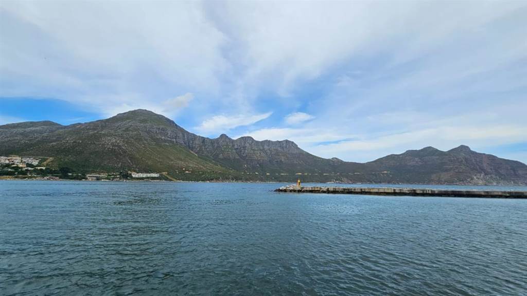 731 m² Land available in Hout Bay Harbour photo number 2