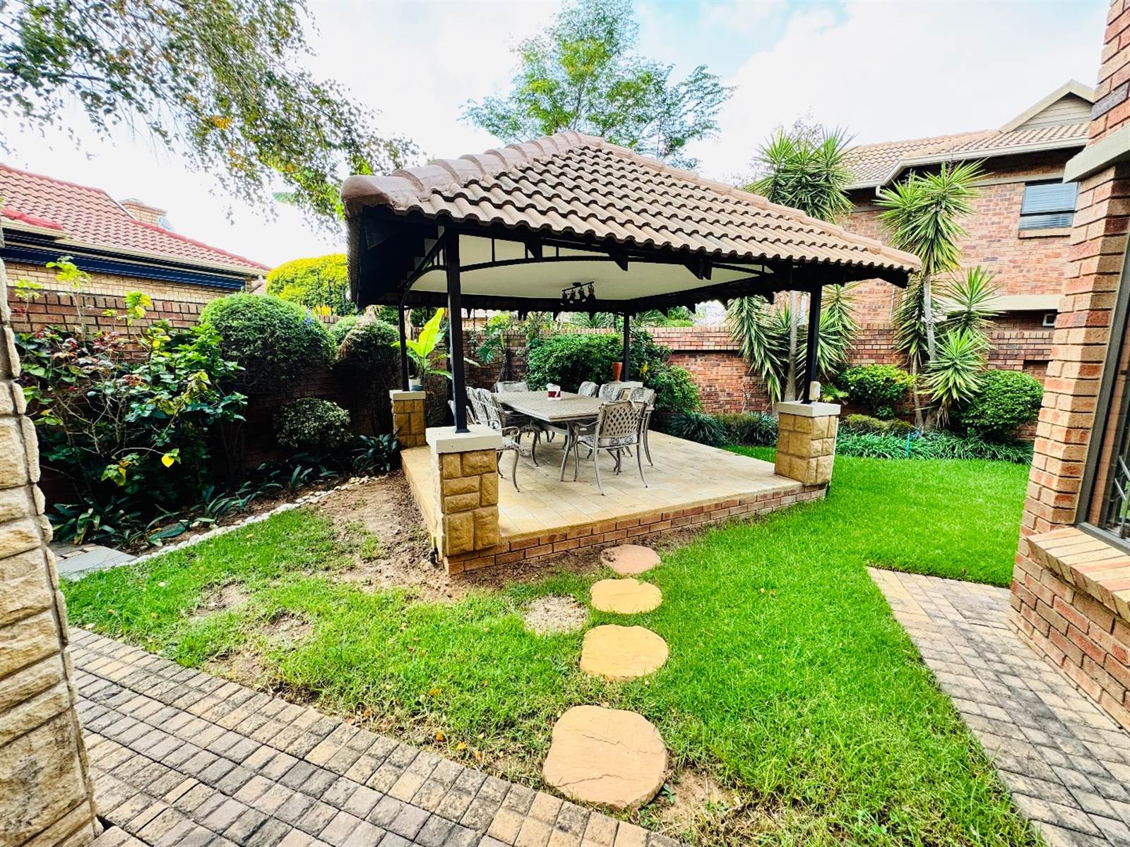 4 Bed House in Randpark Ridge photo number 22