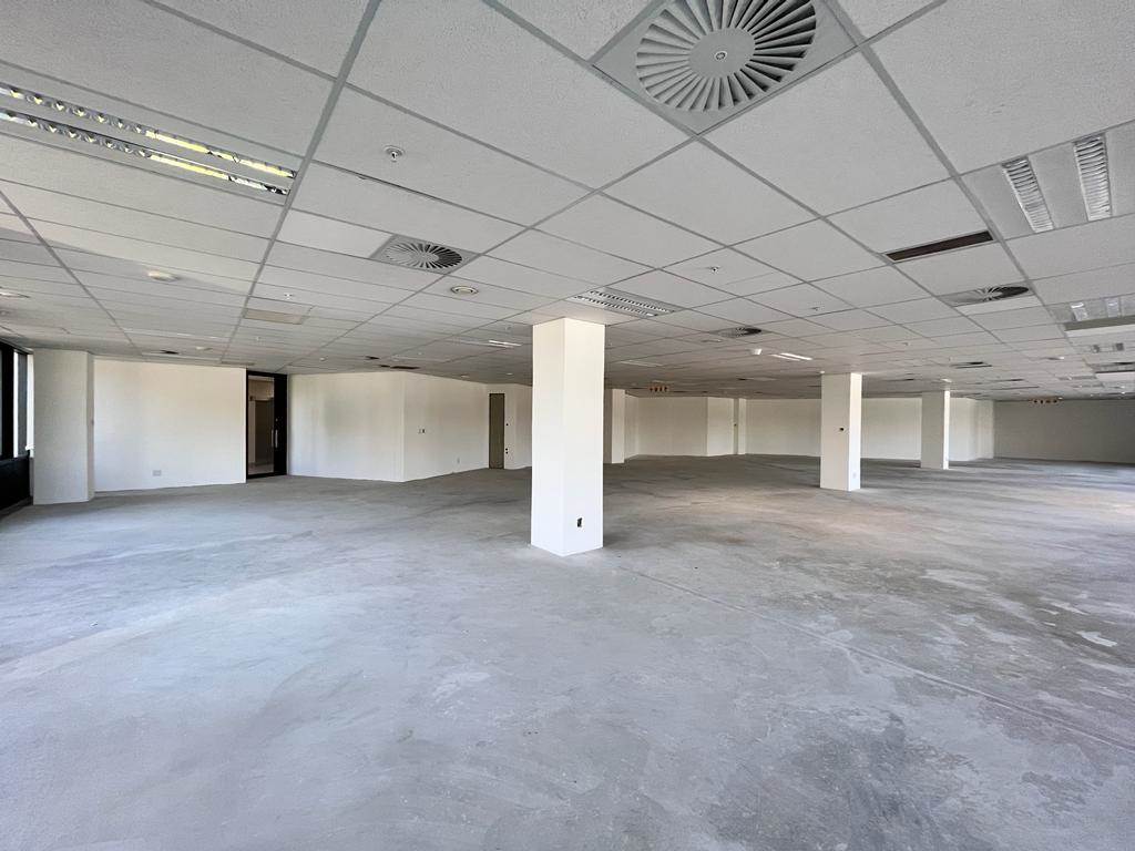 587  m² Commercial space in Menlyn photo number 12