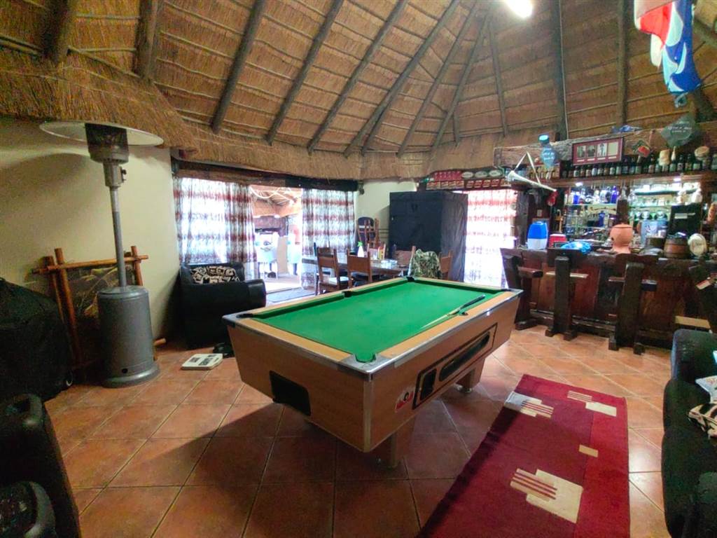 4 Bed House in Carletonville photo number 29