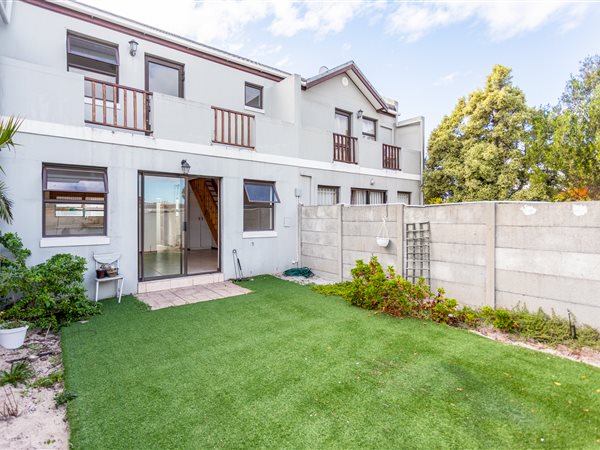 2 Bedroom Duplex 2 Bedroom Duplex