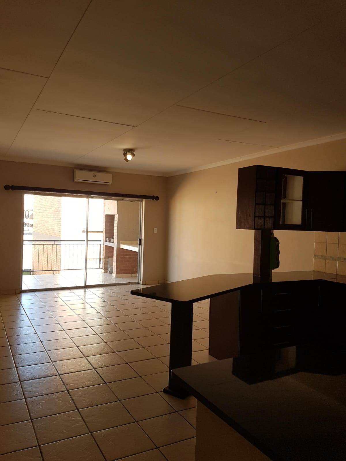 3 Bed Flat in Waterval East photo number 5