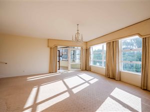 4 Bed Apartment in Glenwood