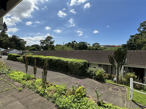 2 Bedroom Simplex 2 Bedroom Simplex
