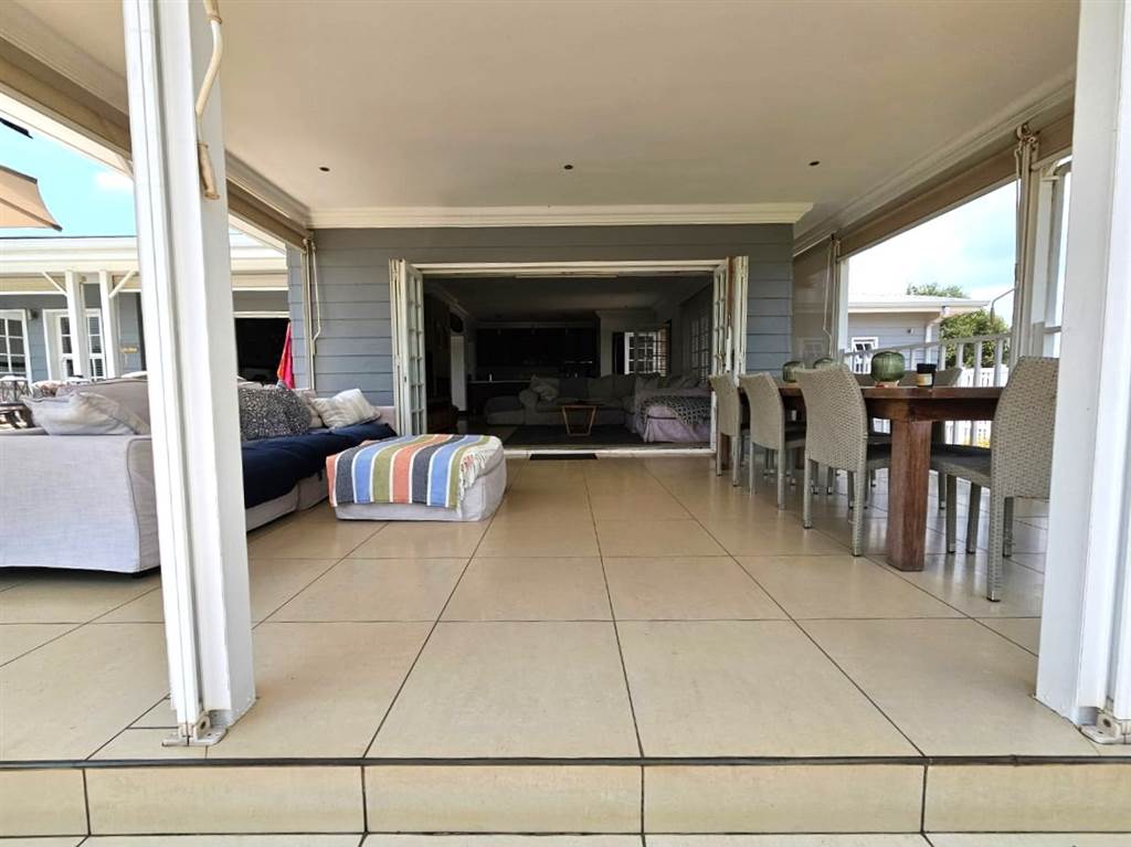 5 Bed House in Vaal Marina photo number 24