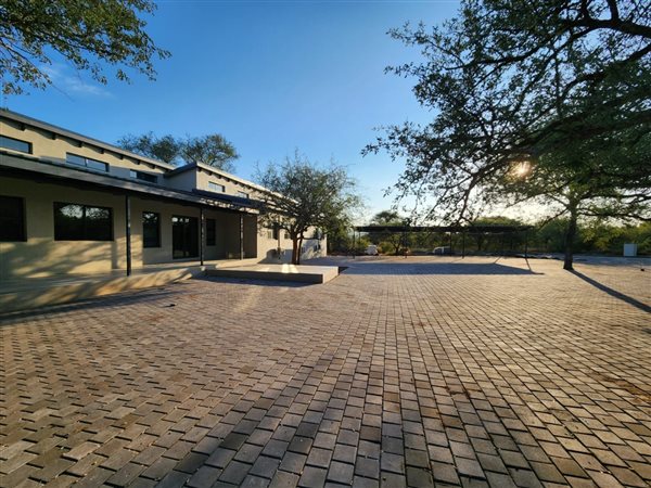 50  m² Commercial space in Hoedspruit