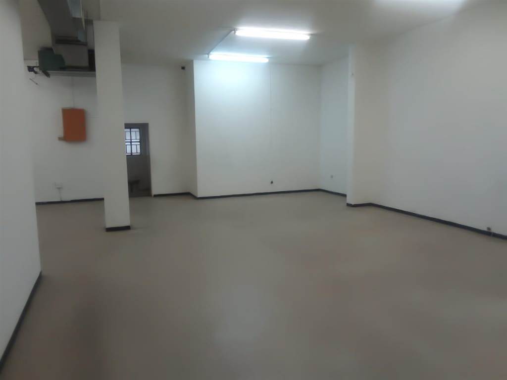 100  m² Retail Space in Pinetown Central photo number 5