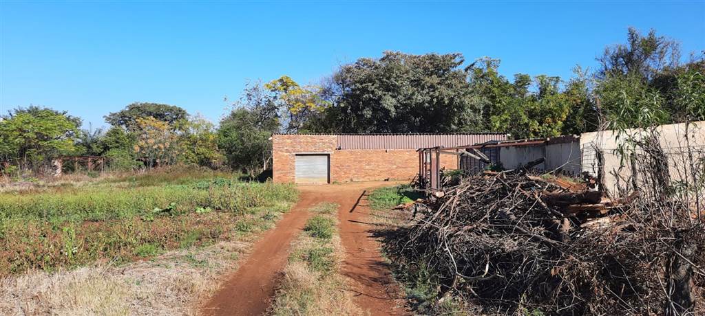 6 ha Farm in Rietfontein photo number 16