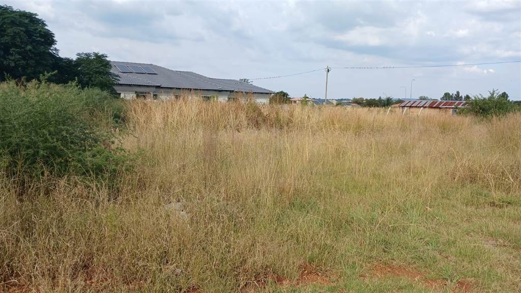 996 m² Land available in Meyerton Central photo number 2