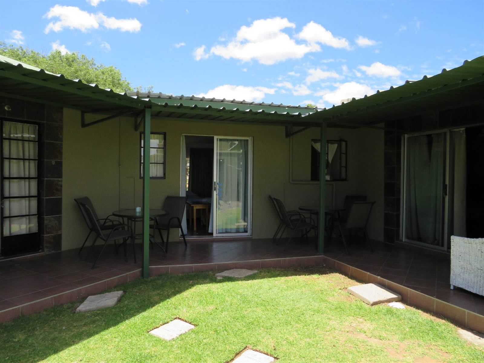 13 Bed House in Colesberg photo number 9