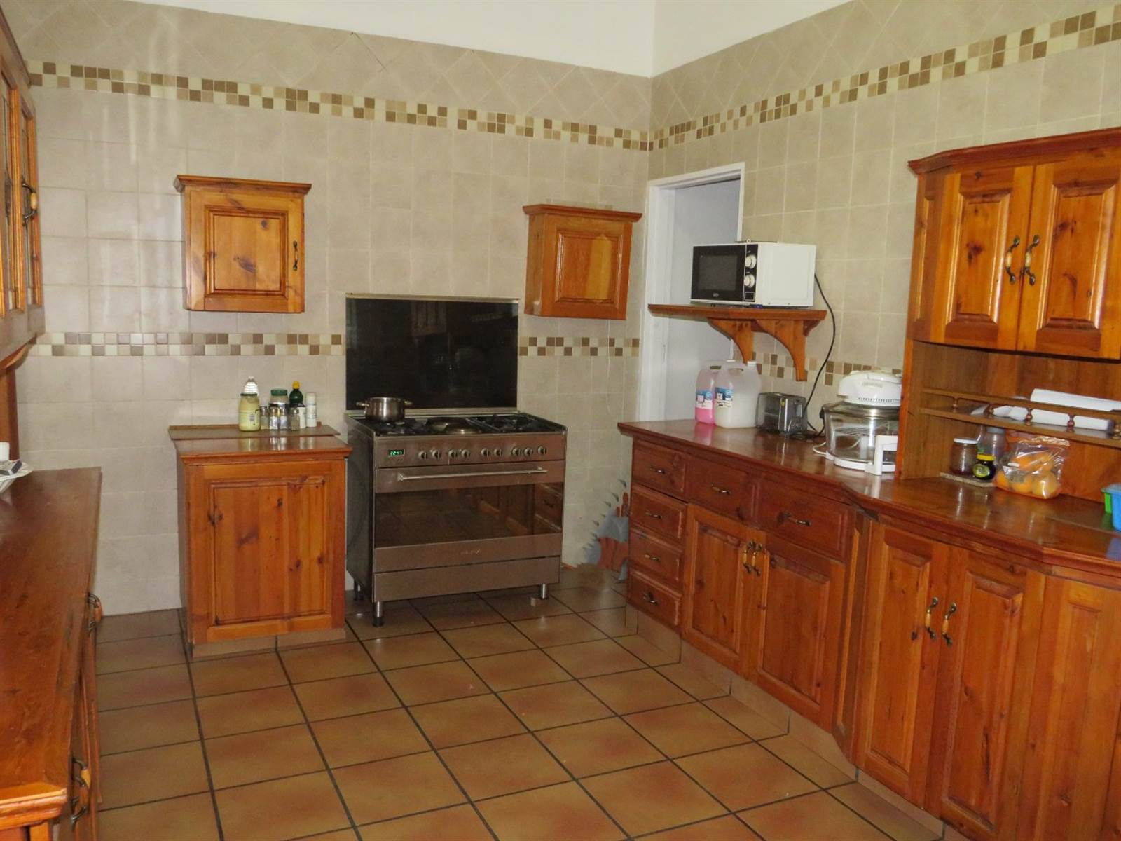 13 Bed House in Colesberg photo number 29