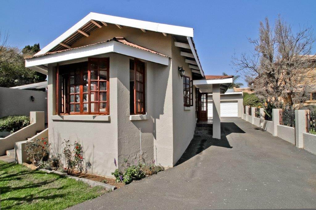 3 Bed House in Modderfontein photo number 23