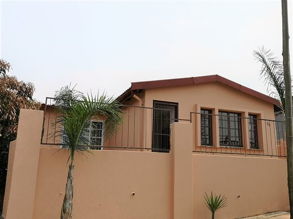 4 Bed House in Bombay Heights