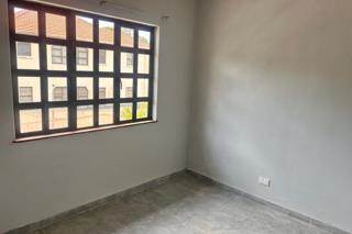 3 Bed Duplex in Musgrave photo number 2