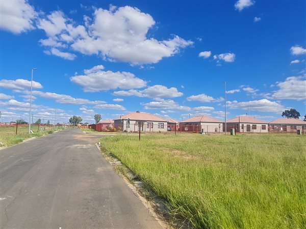 345 m² Land 345 m² Land