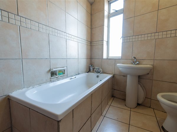 2 Bedroom Apartment 2 Bedroom Apartment