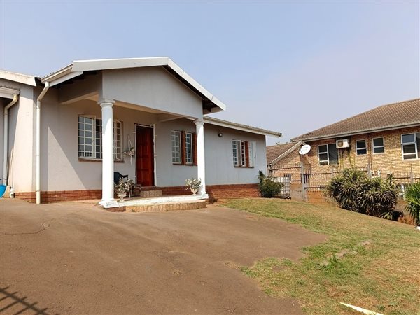 3 Bed House in Dunveria